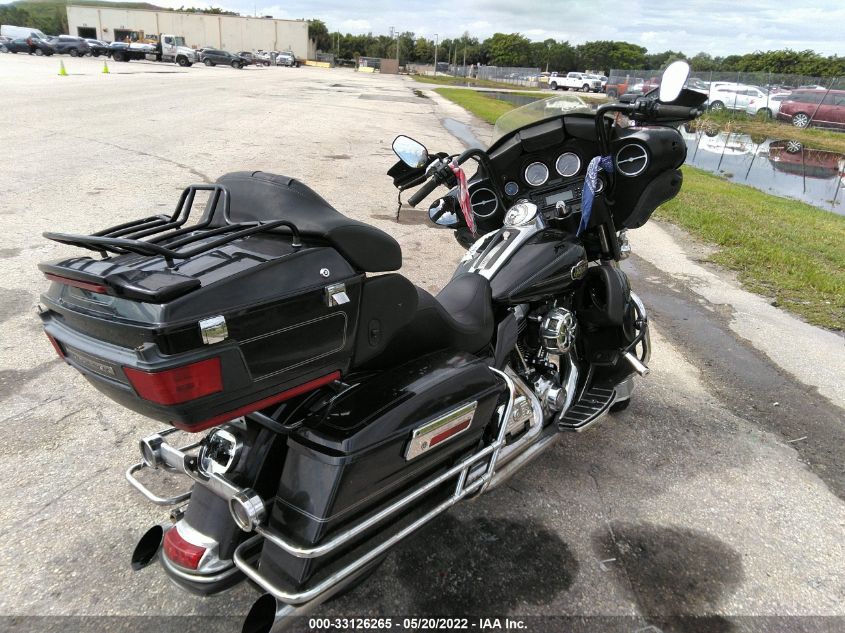 2010 HARLEY-DAVIDSON FLHTCU 1HD1FC410AB630998