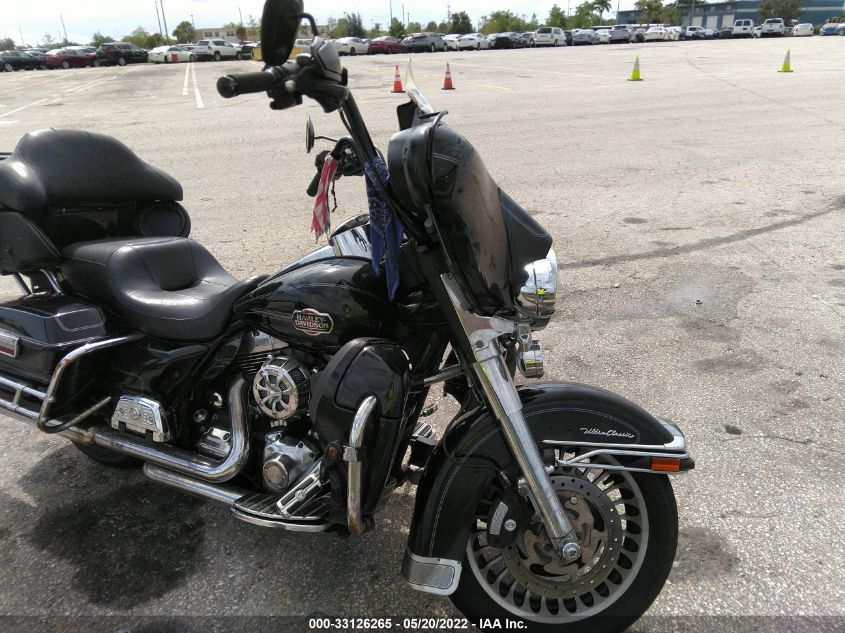 2010 HARLEY-DAVIDSON FLHTCU 1HD1FC410AB630998