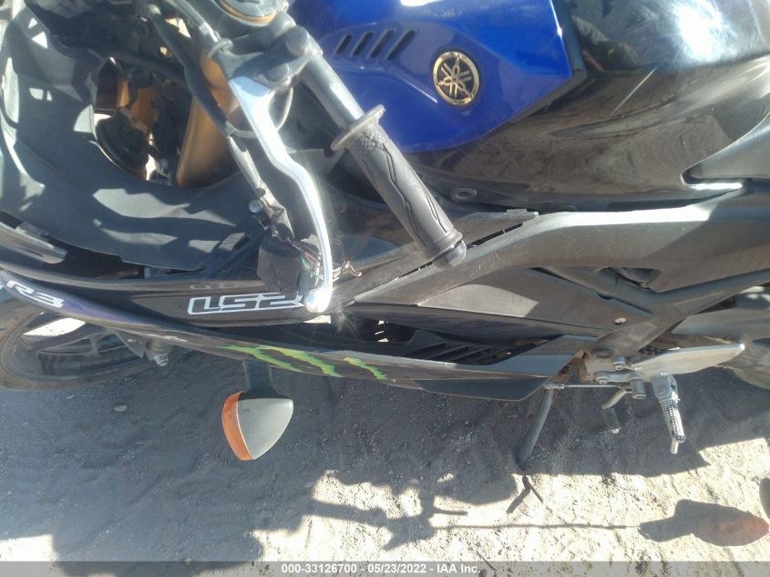 2021 YAMAHA YZFR3 A MH3RH18Y4MK004936