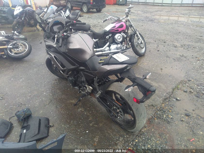 2021 KAWASAKI EX650 M ML5EXEM1XMDA31074
