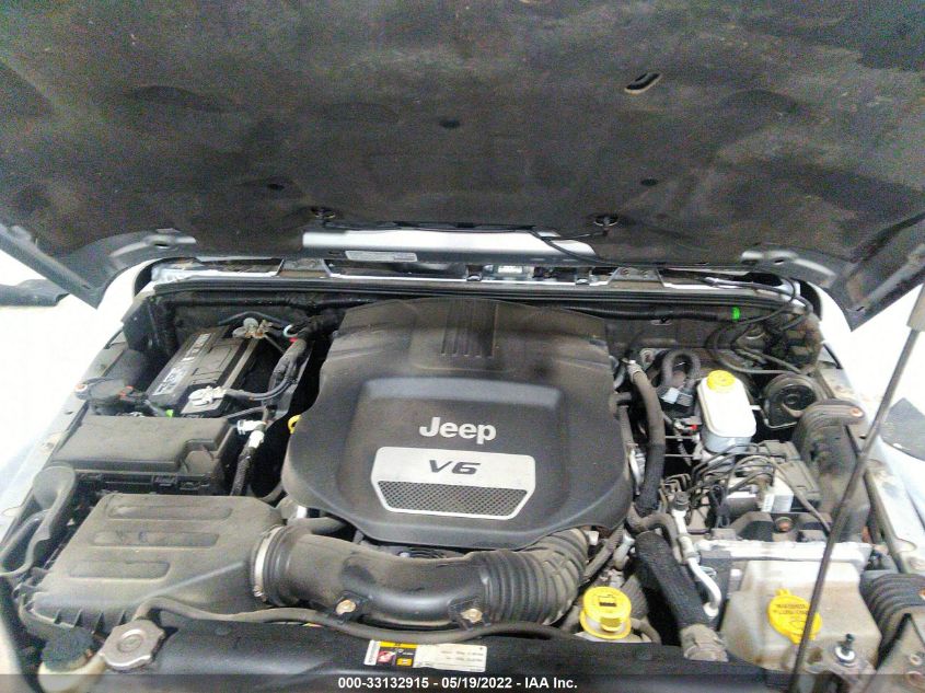 2014 JEEP WRANGLER UNLIMITED SAHARA 1C4BJWEG2EL107202