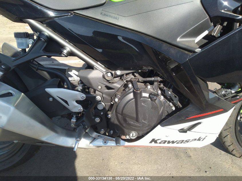 2022 KAWASAKI EX400 JKAEXKG12NDAE4702