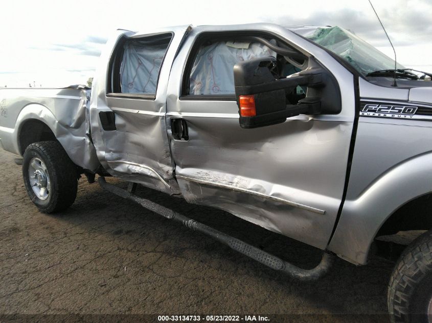 2015 FORD SUPER DUTY F-250 SRW LARIAT/PLATINUM 1FT7W2B69FEB54101