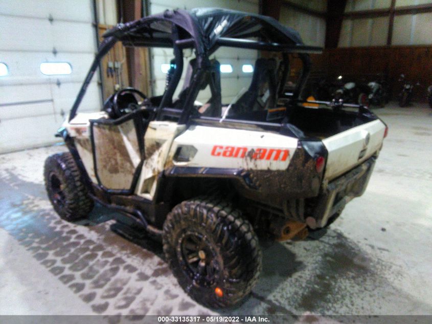 2015 CAN-AM COMMANDER 1000 XT/1000 XT-P 3JBKKAP2XFJ004437