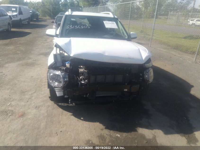 2022 HYUNDAI VENUE SEL KMHRC8A31NU138549
