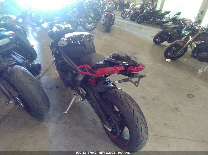 2020 TRIUMPH MOTORCYCLE STREET TRIPLE R SMTA534D7LTAB4453