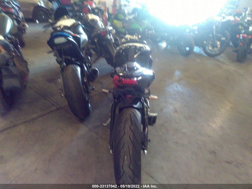 2020 TRIUMPH MOTORCYCLE STREET TRIPLE R SMTA534D7LTAB4453