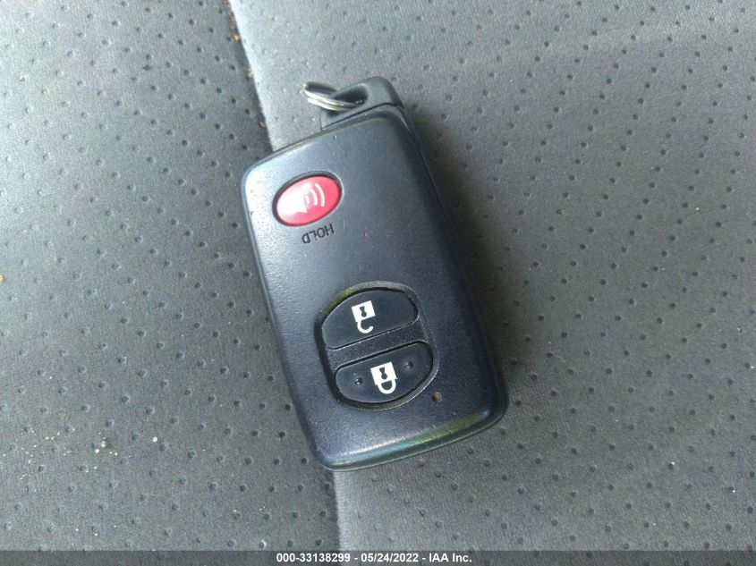 2015 TOYOTA PRIUS FOUR JTDKN3DU7F0395652