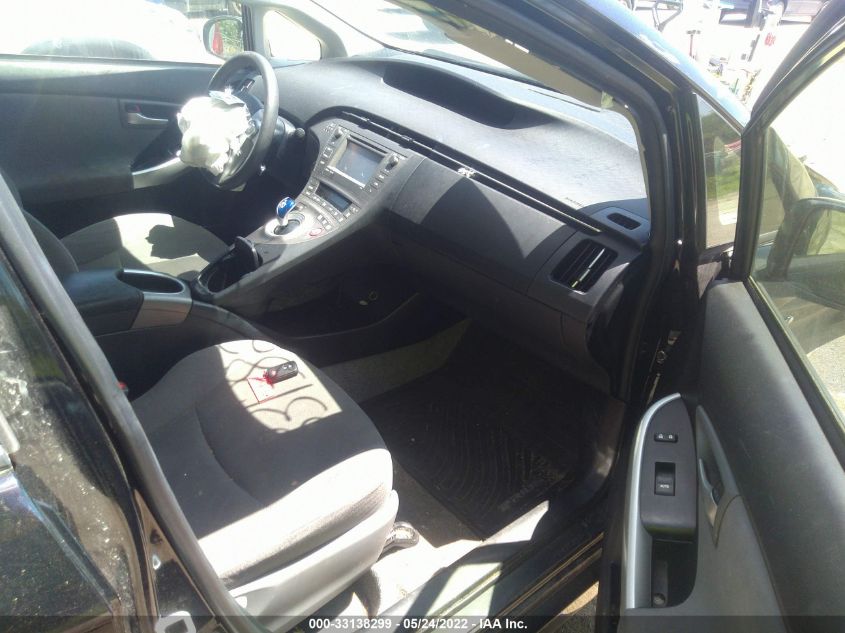 2015 TOYOTA PRIUS FOUR JTDKN3DU7F0395652