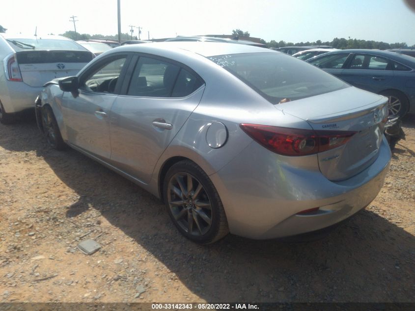 2018 MAZDA MAZDA3 4-DOOR TOURING 3MZBN1V34JM200006