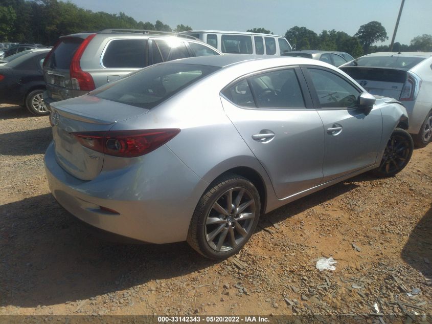 2018 MAZDA MAZDA3 4-DOOR TOURING 3MZBN1V34JM200006