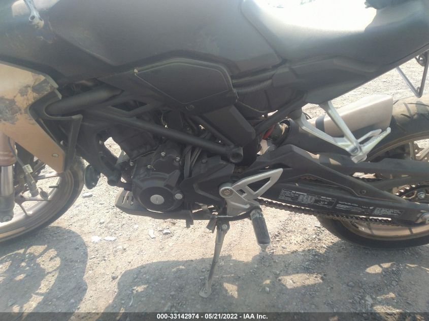 2020 HONDA CBF300 NA MLHNC5558L5000508