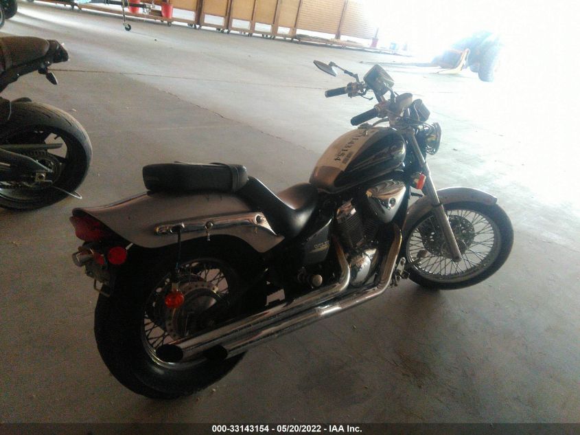 2000 HONDA VT600 CD2 JH2PC2162YK101004
