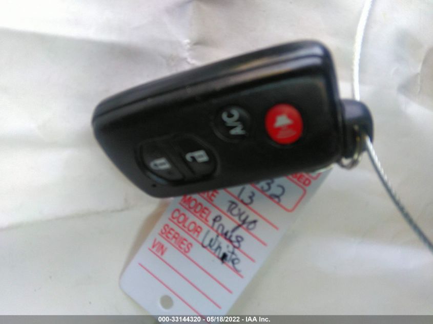 2013 TOYOTA PRIUS PLUG-IN JTDKN3DPXD3047995