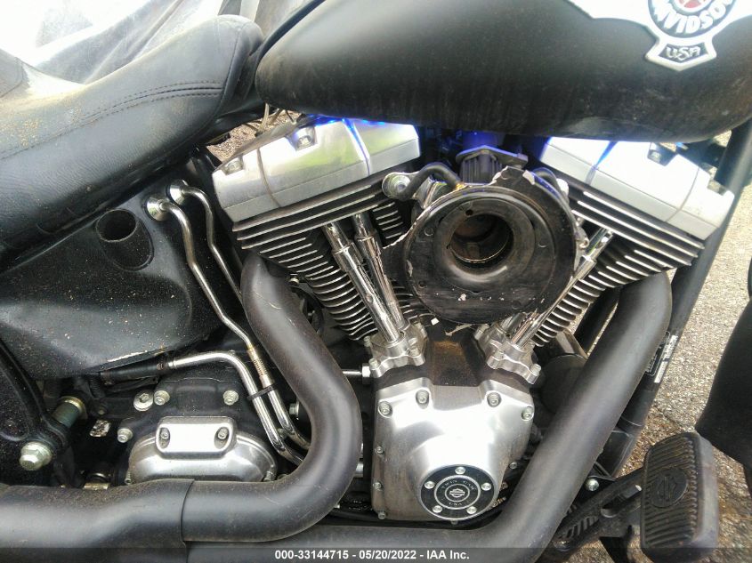 2010 HARLEY-DAVIDSON FLSTFB 1HD1JN513AB013135