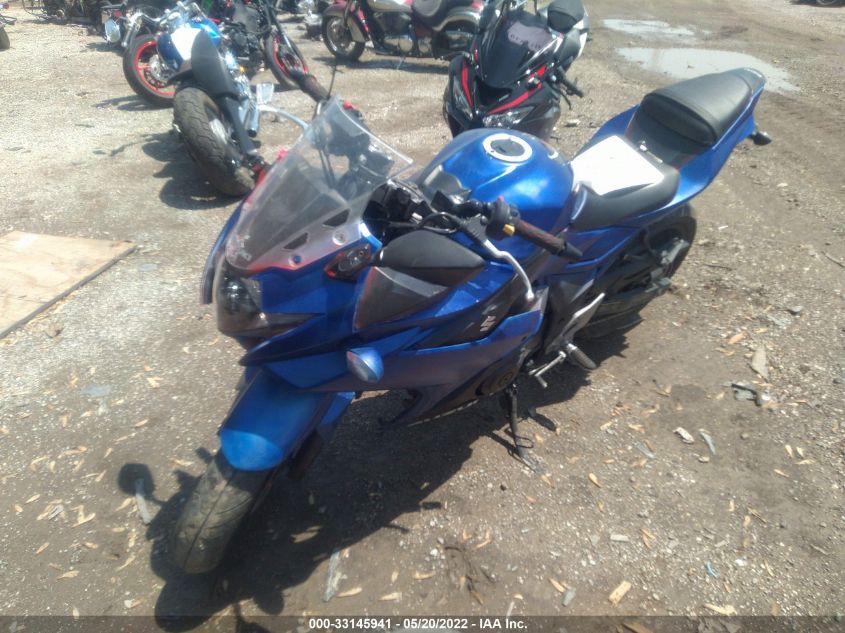 2018 SUZUKI GSX250R LC6DN11A3J1102092