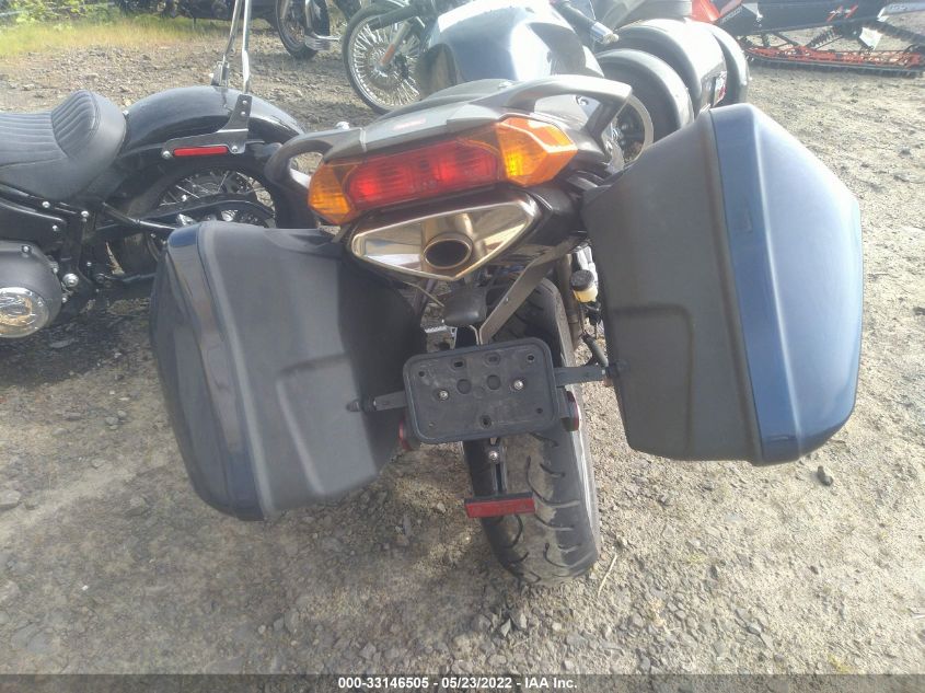2001 APRILIA RST FUTURA ZD4PWD0041S000078