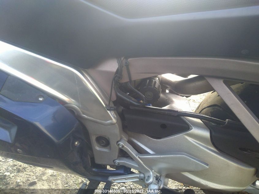 2001 APRILIA RST FUTURA ZD4PWD0041S000078