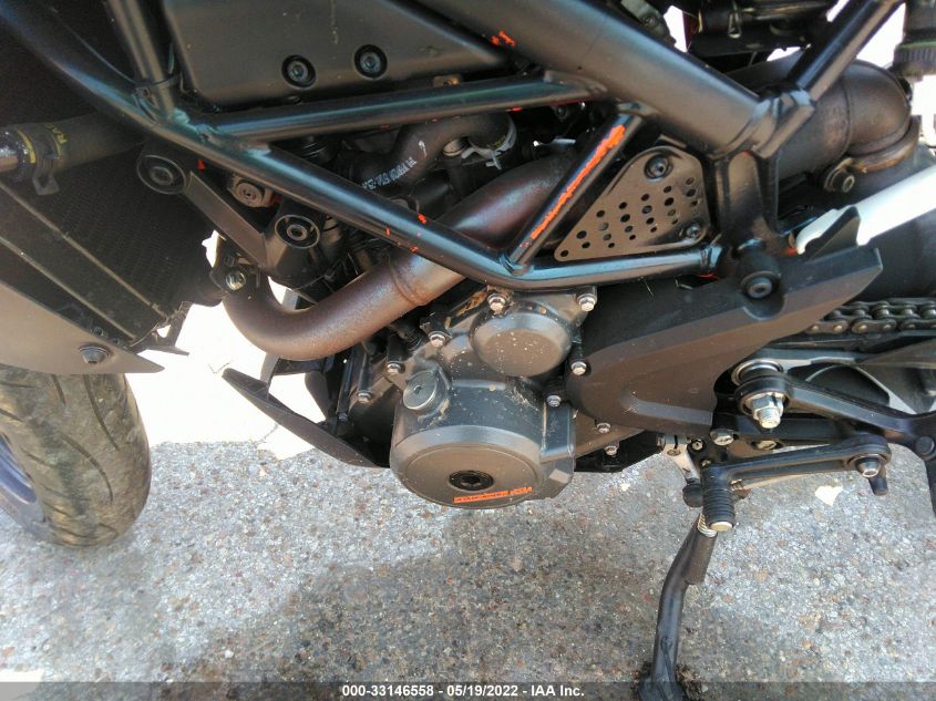 2019 KTM 390 DUKE MD2JPJ408KC228937