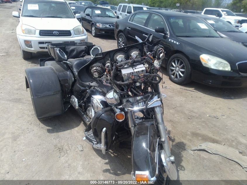 2011 HARLEY-DAVIDSON FLHTK 1HD1KEM18BB611530