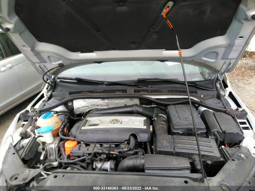2013 VOLKSWAGEN GLI AUTOBAHN W/NAV 3VW5A7AJ3DM238198