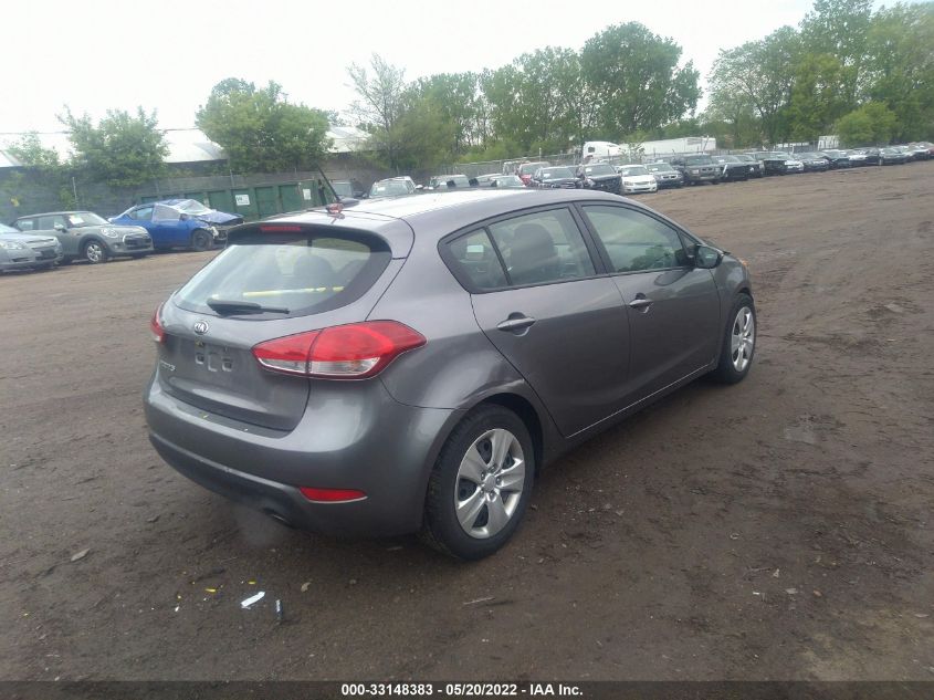 2016 KIA FORTE 5-DOOR LX KNAFK5A85G5591068