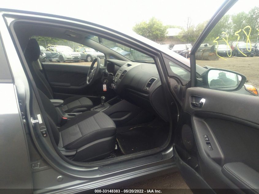 2016 KIA FORTE 5-DOOR LX KNAFK5A85G5591068