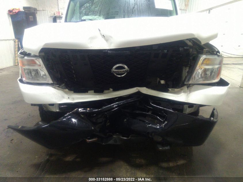 2015 NISSAN NV SV 1N6AF0LY0FN805865