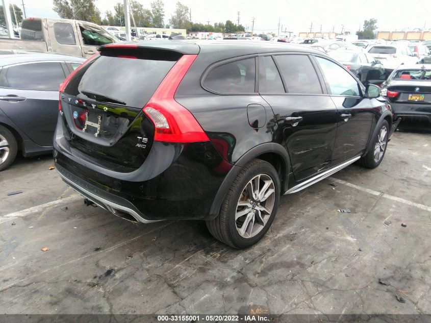 2015 VOLVO V60 CROSS COUNTRY T5 YV4612HK2F1000249