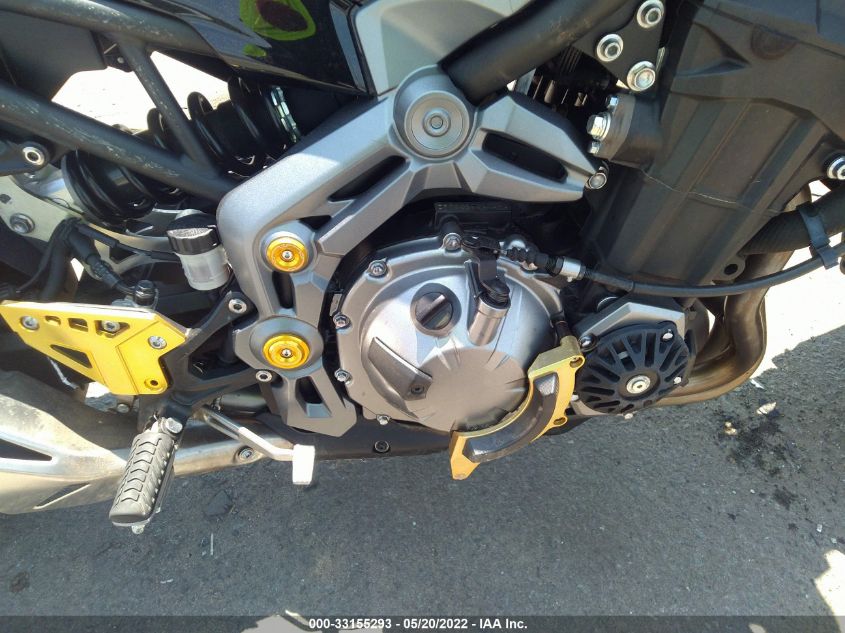 2017 KAWASAKI ZR900 JKAZR2A16HDA17290