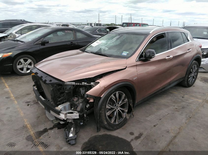 2017 INFINITI QX30 PREMIUM SJKCH5CR6HA018406
