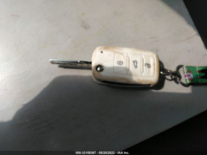 2013 VOLKSWAGEN BEETLE 2.0L TDI W/SUN 3VWJL7AT3DM692204
