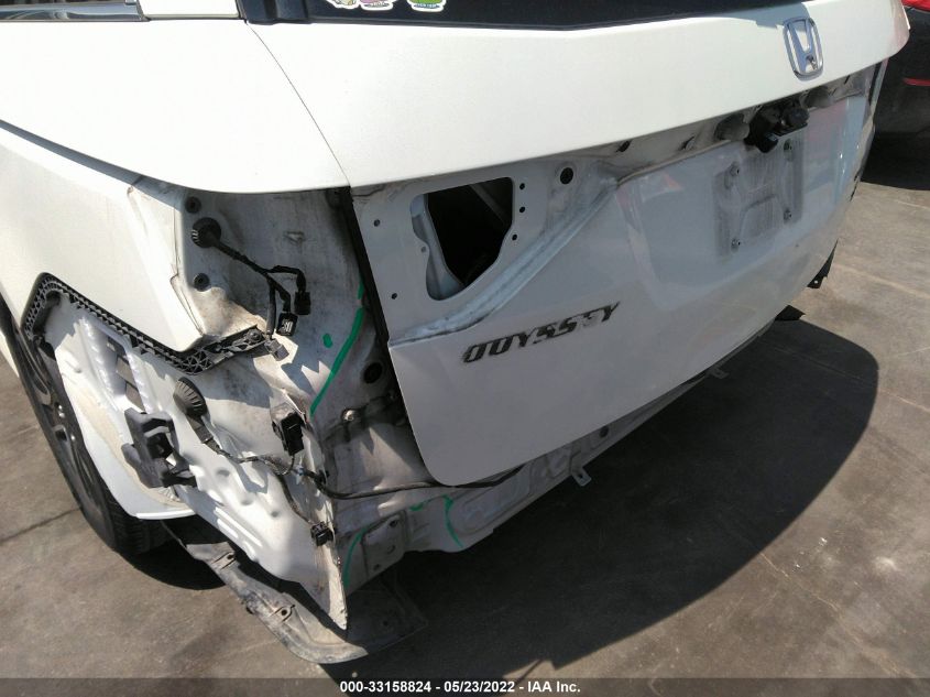 2015 HONDA ODYSSEY TOURING/TOURING ELITE 5FNRL5H98FB128382