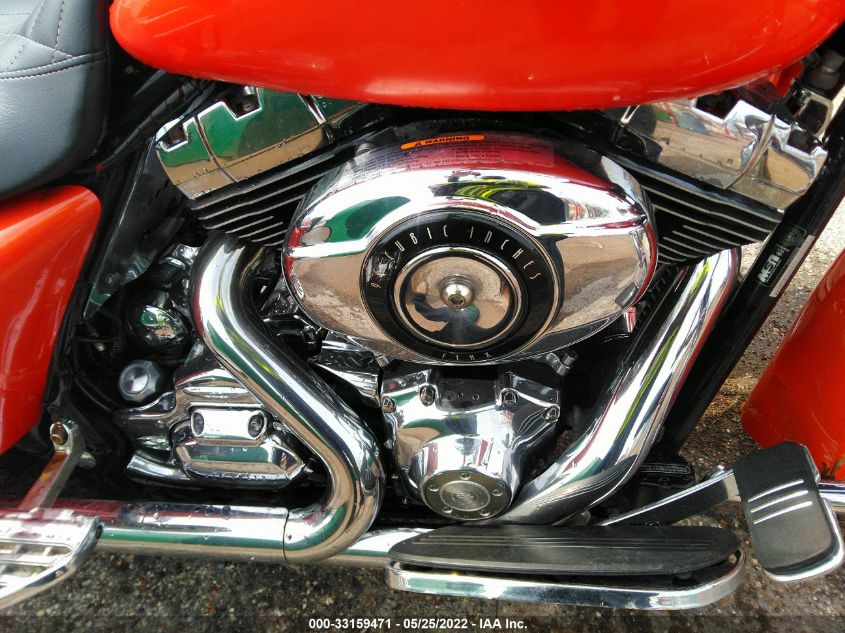 2009 HARLEY-DAVIDSON FLHX 1HD1KB4119Y640907