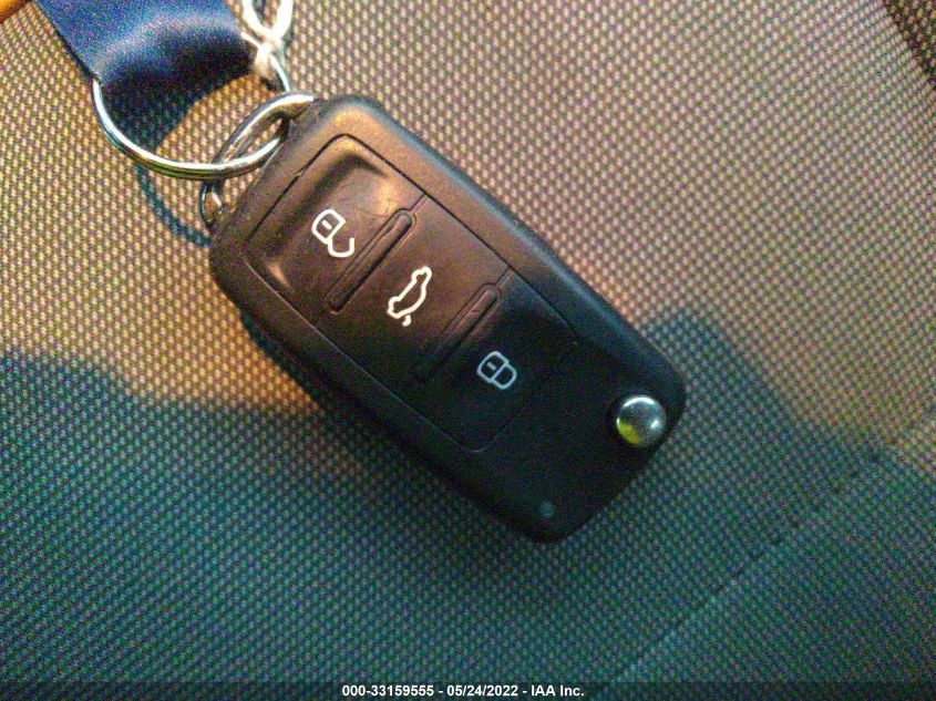 2016 VOLKSWAGEN BEETLE COUPE 1.8T DUNE 3VWS17AT1GM634834