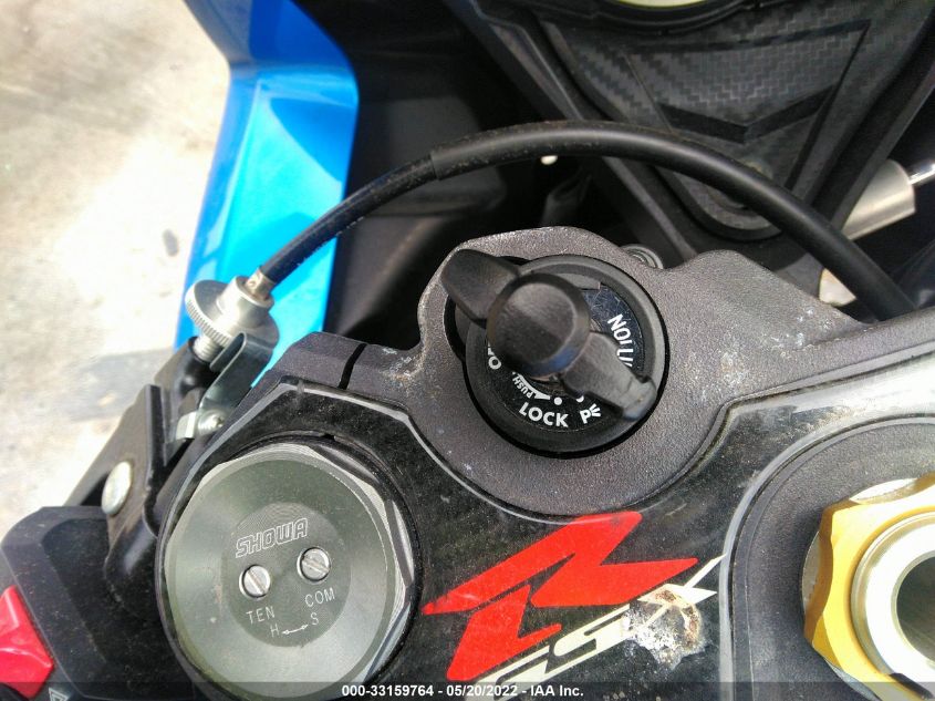 2021 SUZUKI GSX-R600 JS1GN7FA5M7100160