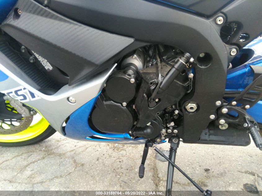 2021 SUZUKI GSX-R600 JS1GN7FA5M7100160