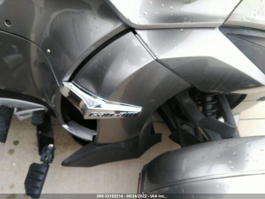 2011 CAN-AM SPYDER ROADSTER RTS 2BXJBWC13BV002041