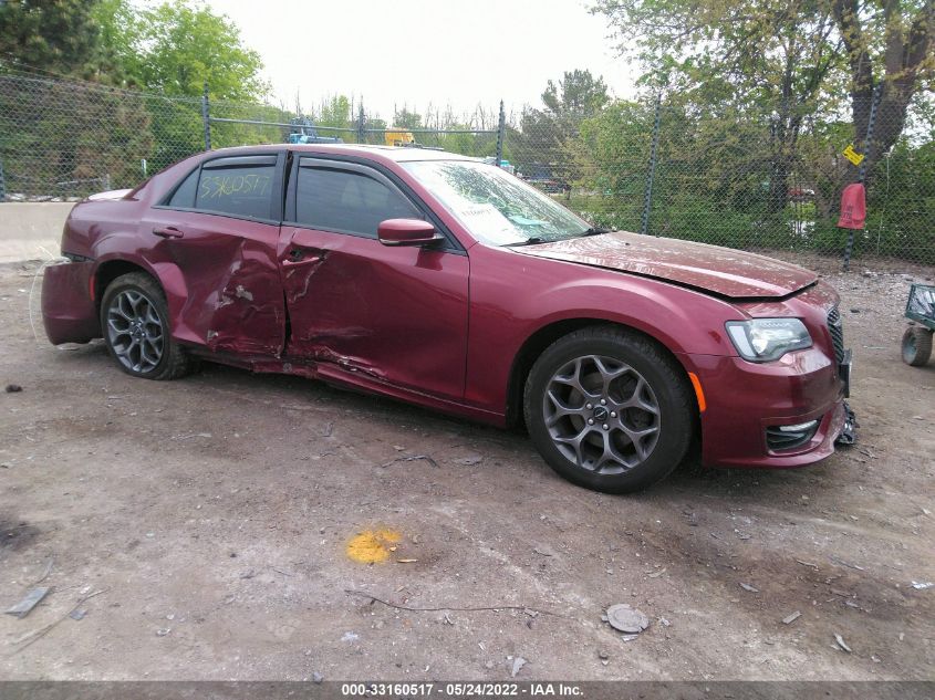 VIN 2C3CCAGG7JH302285 2018 Chrysler 300 no.1