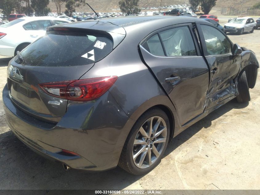 2018 MAZDA MAZDA3 5-DOOR TOURING 3MZBN1L34JM165941