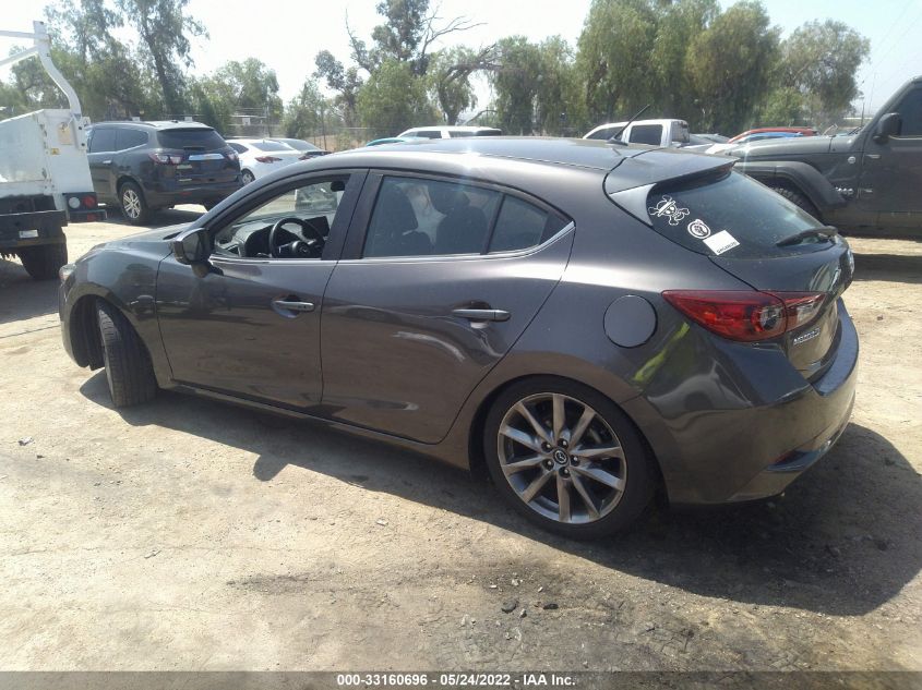 2018 MAZDA MAZDA3 5-DOOR TOURING 3MZBN1L34JM165941