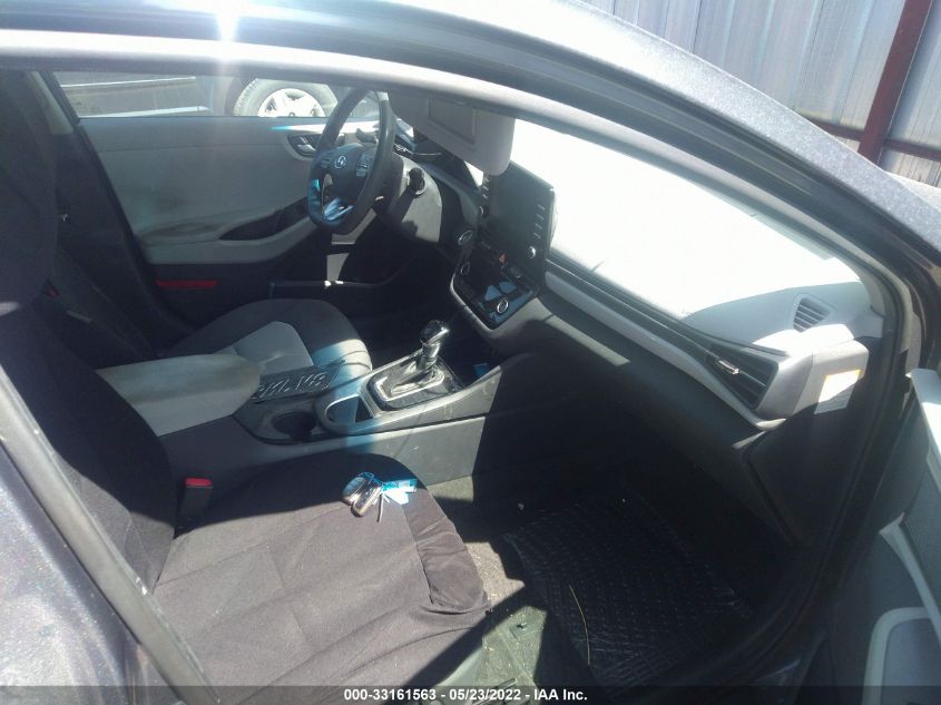 2020 HYUNDAI IONIQ HYBRID BLUE KMHC65LC0LU186128