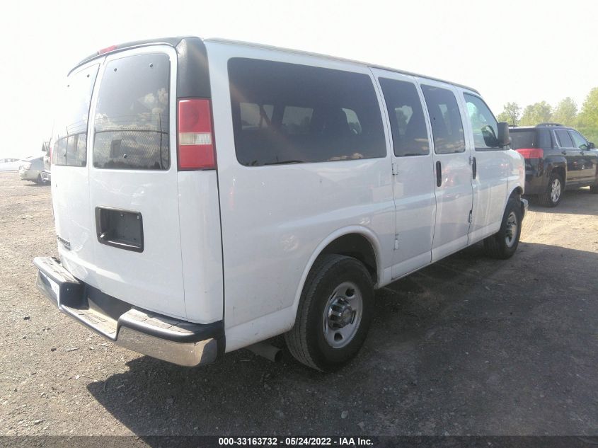 2015 CHEVROLET EXPRESS PASSENGER LT 1GAWGRFF4F1107733
