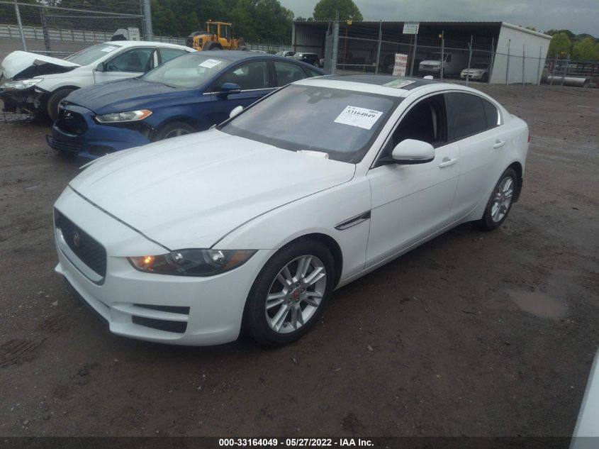 2017 JAGUAR XE SAJAD4BG5HA975160