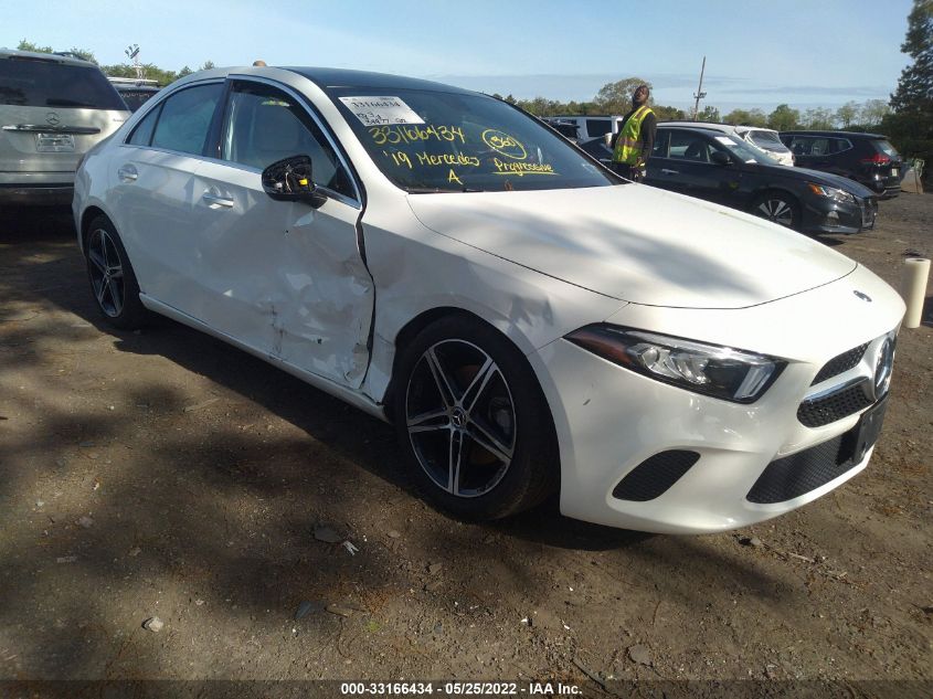 2019 MERCEDES-BENZ A-CLASS A 220 WDD3G4FB0KW021848