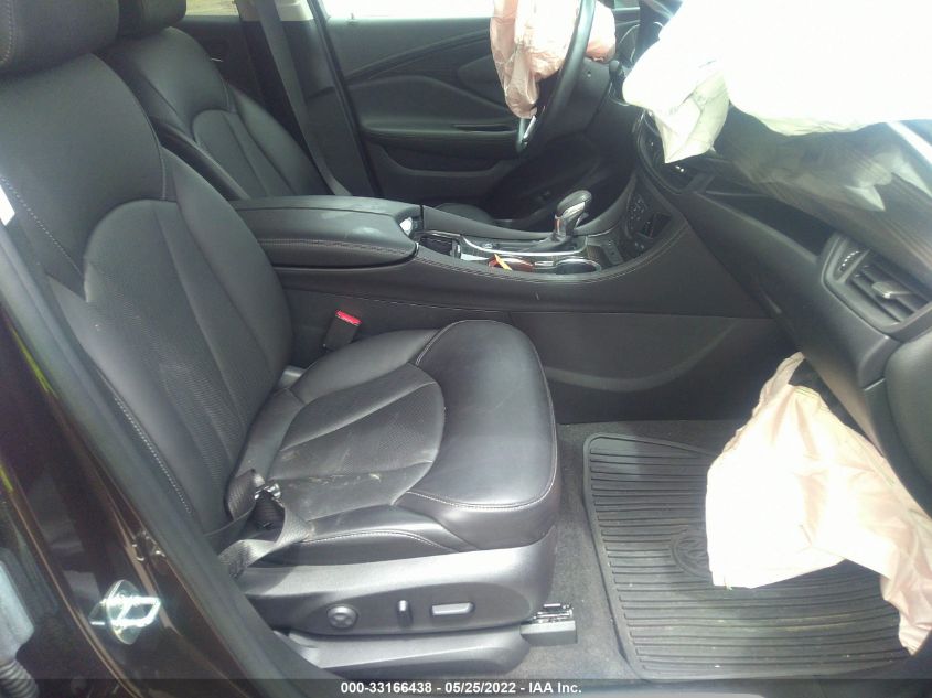 2020 BUICK ENVISION ESSENCE LRBFXCSA2LD046096