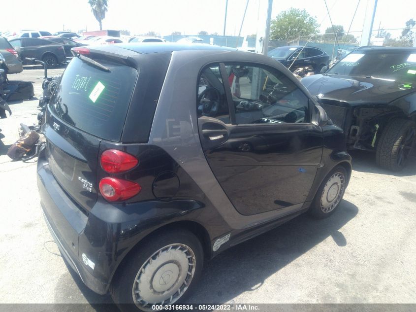 2014 SMART FORTWO ELECTRIC DRIVE PASSION WMEEJ9AA6EK773843