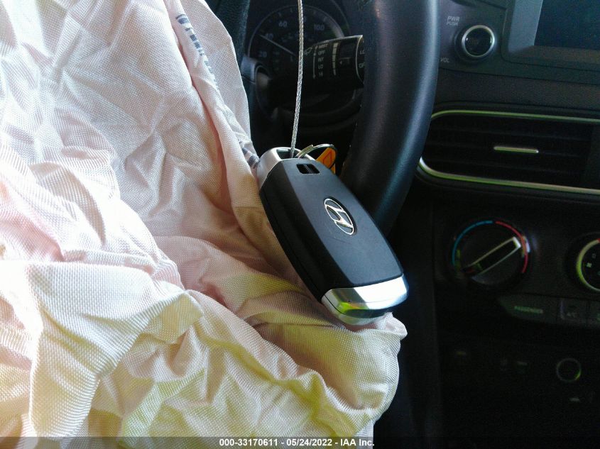 2020 HYUNDAI KONA SEL KM8K22AA9LU496205