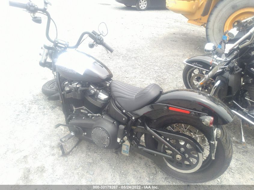 2018 HARLEY-DAVIDSON FXBB STREET BOB 1HD1YJJ16JC052936