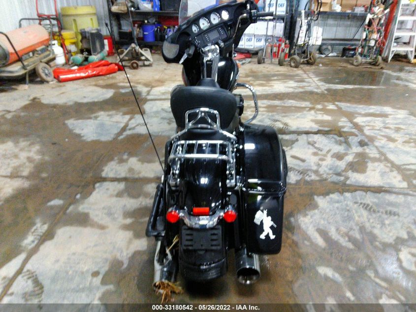 2016 HARLEY-DAVIDSON FLHX STREET GLIDE 1HD1KBM18GB658188